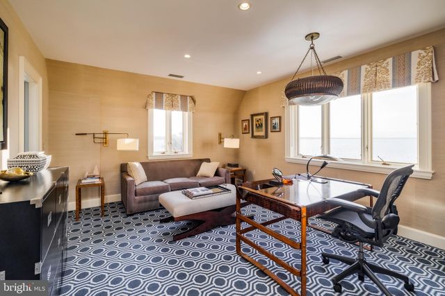 622 MAGOTHY RD, Gibson Island, MD 21056