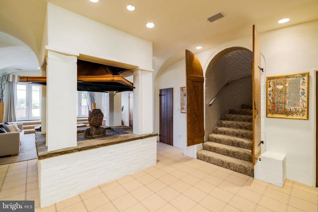 622 MAGOTHY RD, Gibson Island, MD 21056