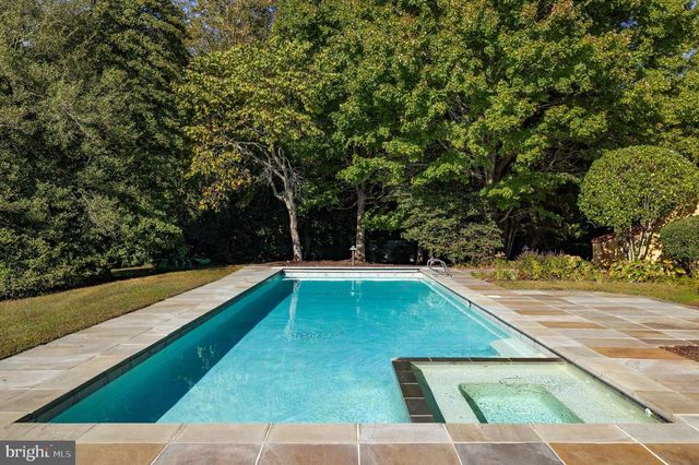 622 MAGOTHY RD, Gibson Island, MD 21056
