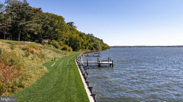 622 MAGOTHY RD, Gibson Island, MD 21056