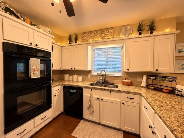 4318 Congressional Dr, Corpus Christi, TX 78413