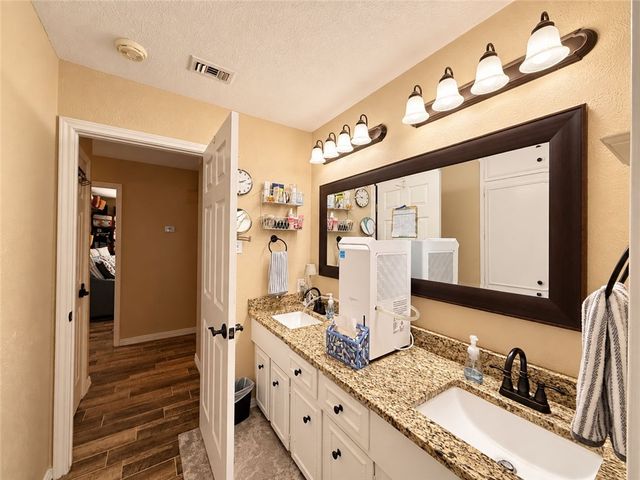 4318 Congressional Dr, Corpus Christi, TX 78413