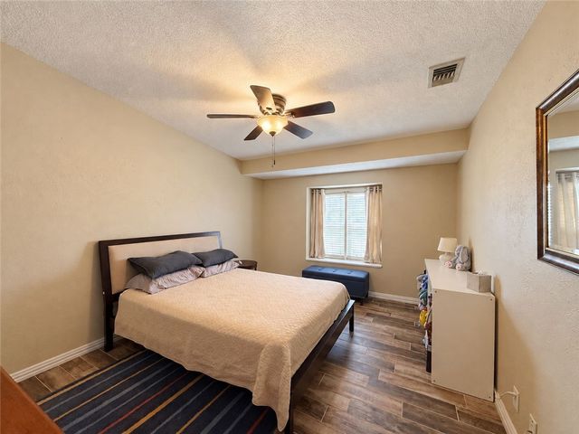 4318 Congressional Dr, Corpus Christi, TX 78413
