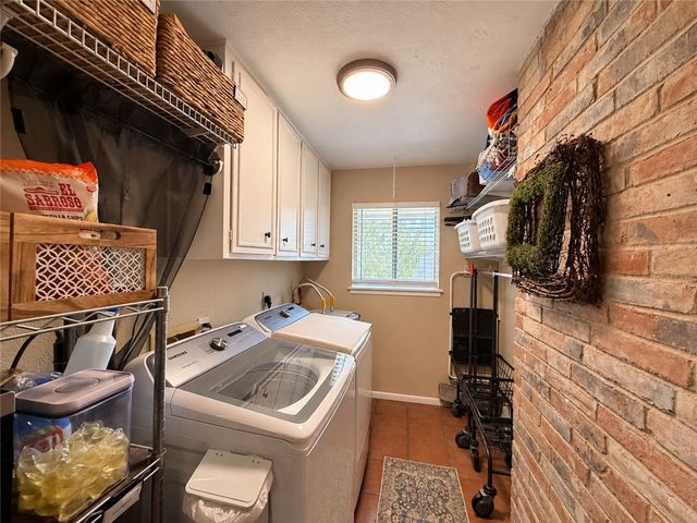 4318 Congressional Dr, Corpus Christi, TX 78413