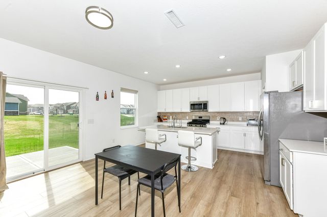 17267 Hanningfield Way, Westfield, IN 46074