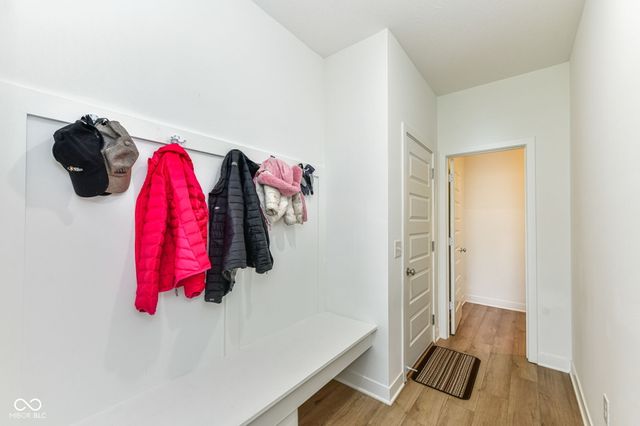 17267 Hanningfield Way, Westfield, IN 46074