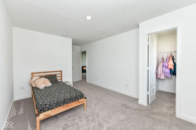 17267 Hanningfield Way, Westfield, IN 46074