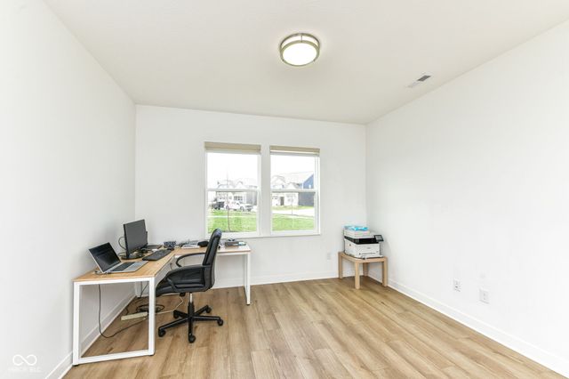 17267 Hanningfield Way, Westfield, IN 46074