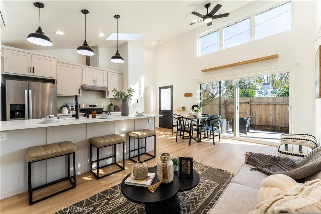 Image 1 of property listing at 16124 San Fernando Mission, Granada Hills, CA 91344