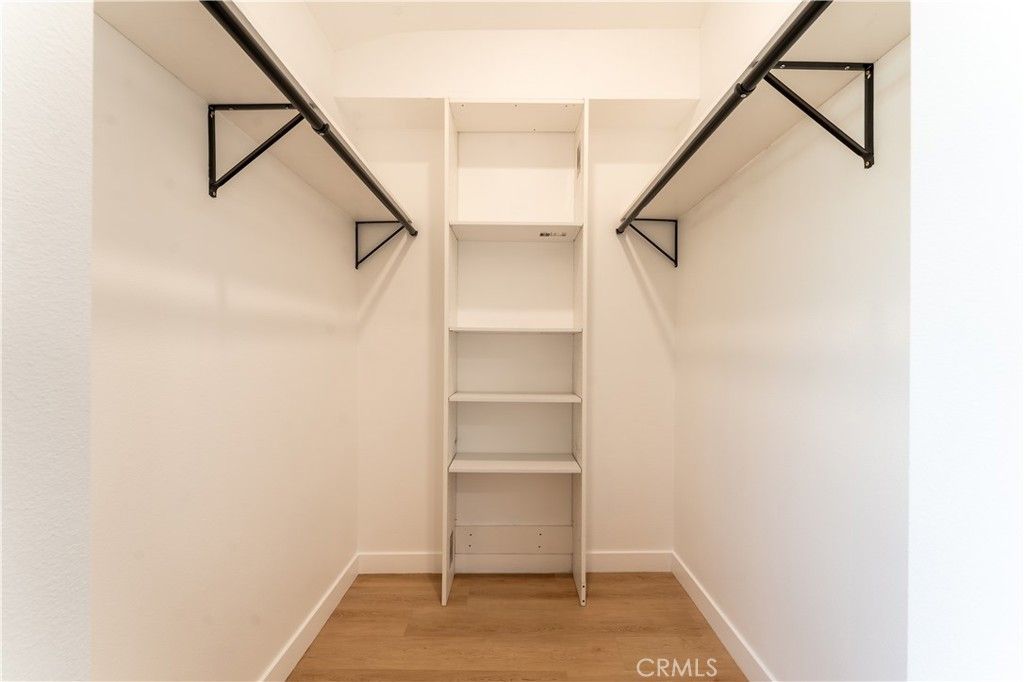 Image 20 of property listing at 16124 San Fernando Mission, Granada Hills, CA 91344