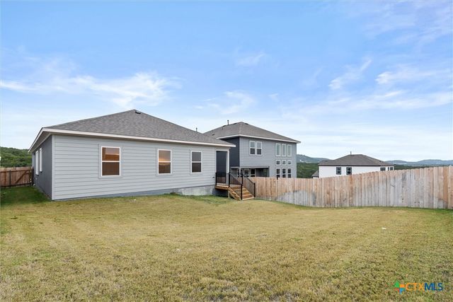 8507 Pine Muhly Drive, Lago Vista, TX 78645
