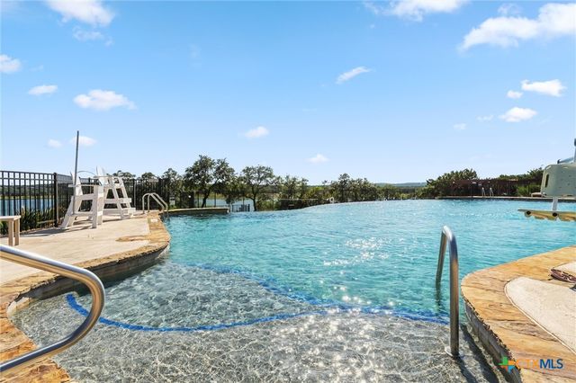 8507 Pine Muhly Drive, Lago Vista, TX 78645
