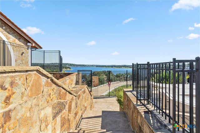 8507 Pine Muhly Drive, Lago Vista, TX 78645