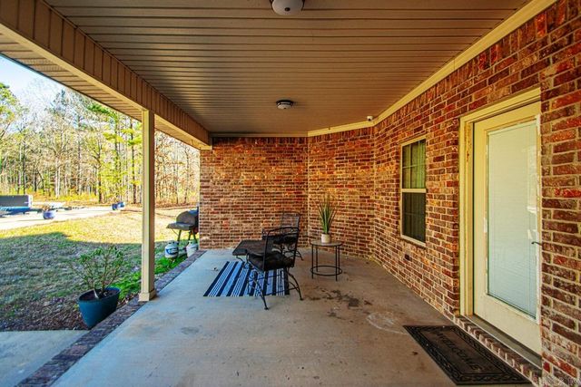 2500 E Woodson Lateral Road, Hensley, AR 72065