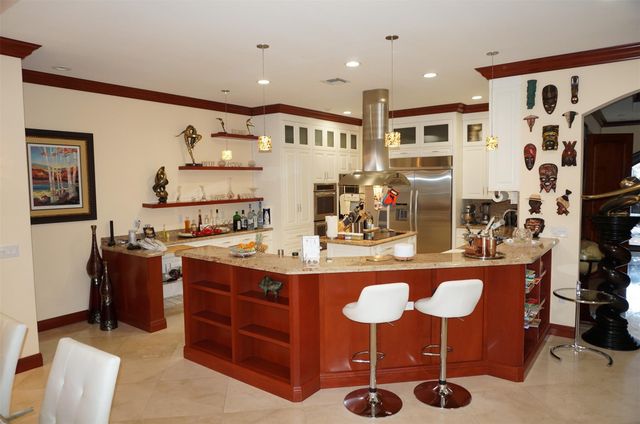 650 E Rambling Drive, Wellington, FL 33414