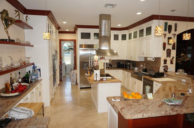 650 E Rambling Drive, Wellington, FL 33414