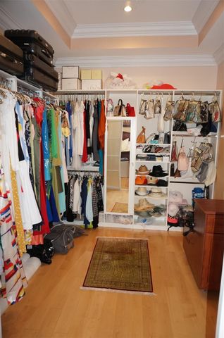 650 E Rambling Drive, Wellington, FL 33414