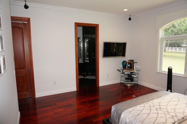 650 E Rambling Drive, Wellington, FL 33414