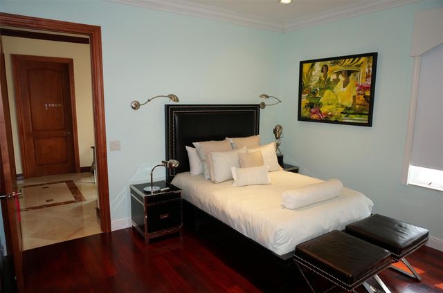 650 E Rambling Drive, Wellington, FL 33414