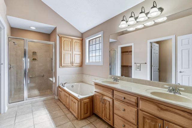 3969 N Springlawn Avenue, Springfield, MO 65803