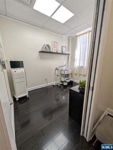 373 Centre Street, Nutley, NJ 07110