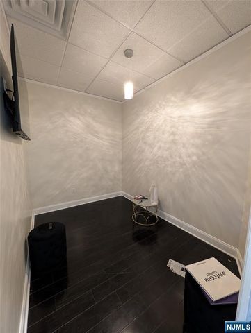 373 Centre Street, Nutley, NJ 07110