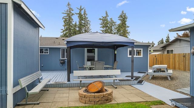 12311 109th Avenue Ct E, Puyallup, WA 98374