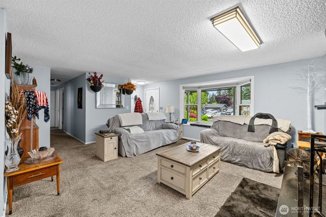 12311 109th Avenue Ct E, Puyallup, WA 98374