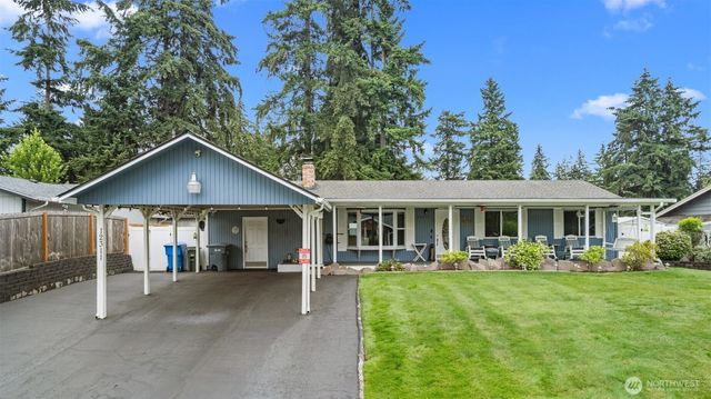 12311 109th Avenue Ct E, Puyallup, WA 98374