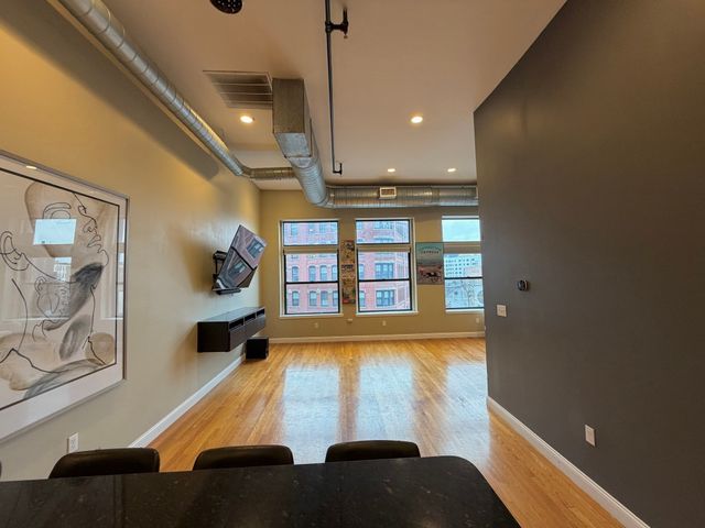 54 Central Sq 4A, Lynn, MA 01901