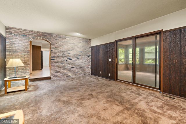 12629 Parkwood Drive, Burnsville, MN 55337