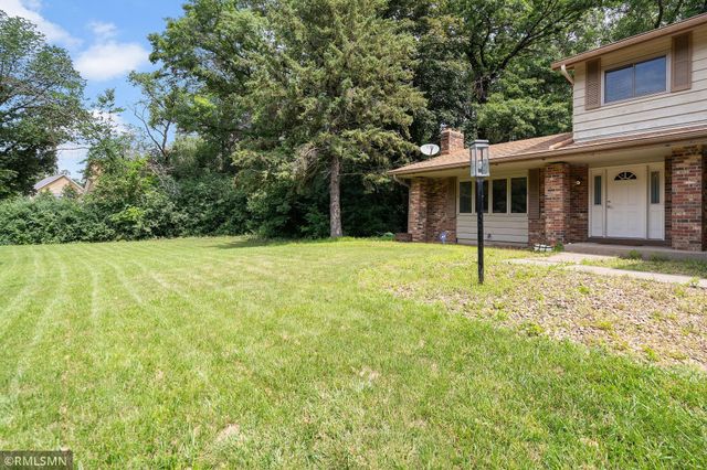 12629 Parkwood Drive, Burnsville, MN 55337