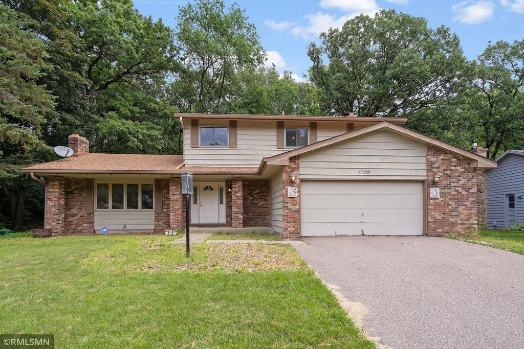 12629 Parkwood Drive, Burnsville, MN 55337