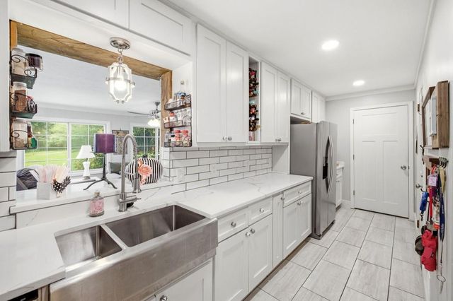 4510 Seminole Drive, Gainesville, GA 30506