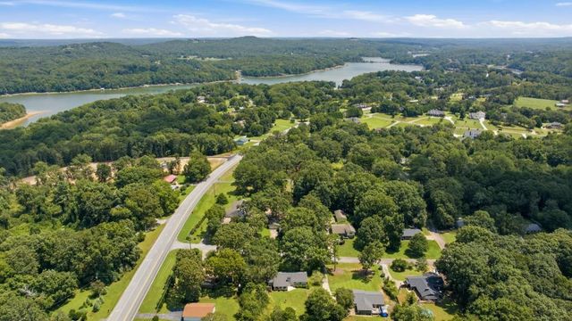 4510 Seminole Drive, Gainesville, GA 30506