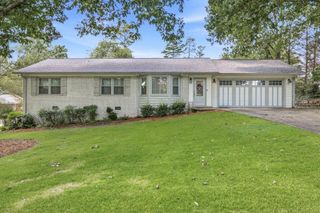 4510 Seminole Drive, Gainesville, GA 30506