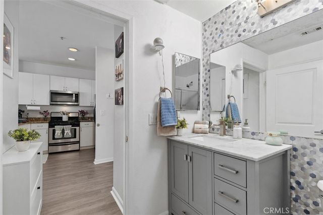 1801 E Katella 2157, Anaheim, CA 92805