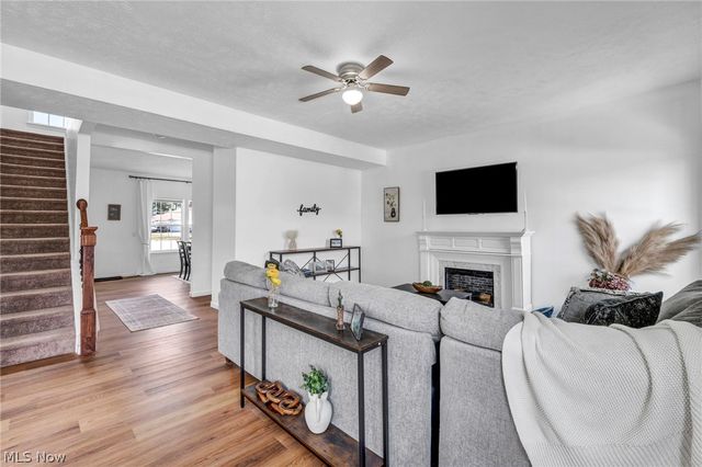 595 Jessica Lane, Wadsworth, OH 44281