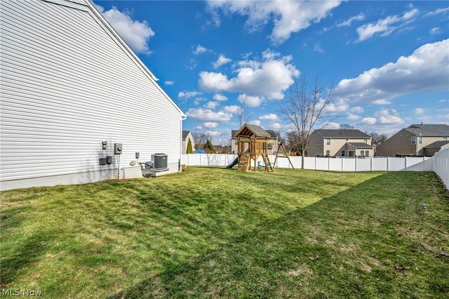 595 Jessica Lane, Wadsworth, OH 44281