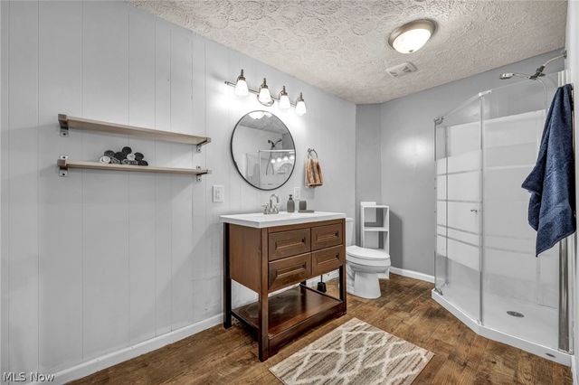 595 Jessica Lane, Wadsworth, OH 44281