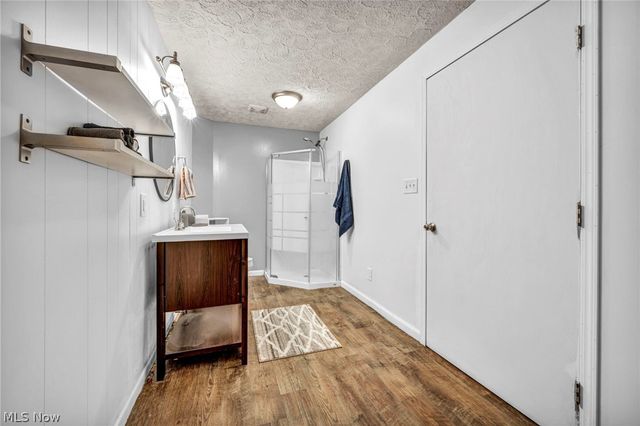 595 Jessica Lane, Wadsworth, OH 44281