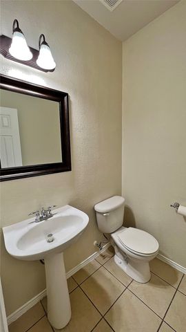 10213 Crawford Farms Drive, Fort Worth, TX 76244