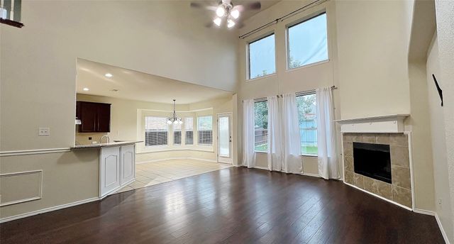 10213 Crawford Farms Drive, Fort Worth, TX 76244