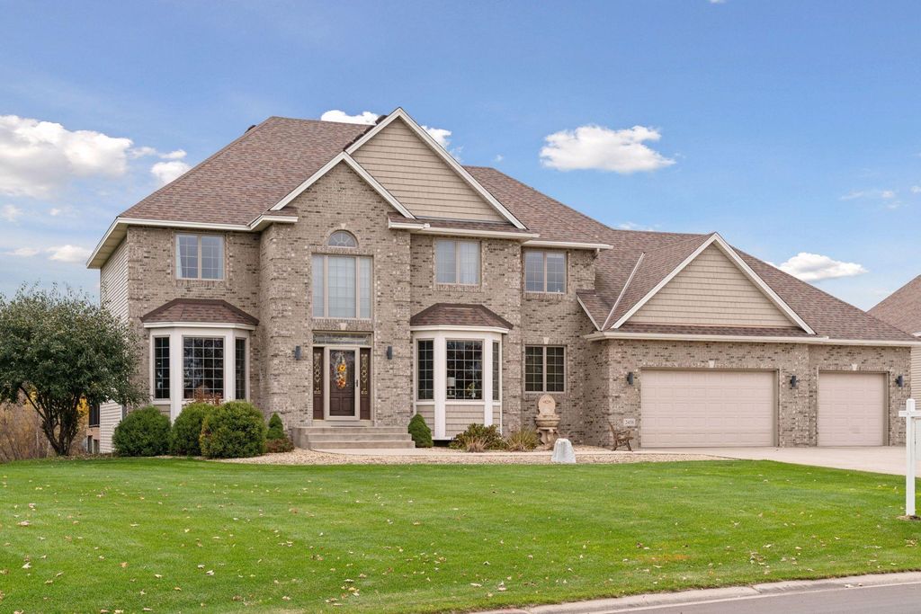 2458 177th Avenue NE, Ham Lake, MN 55304