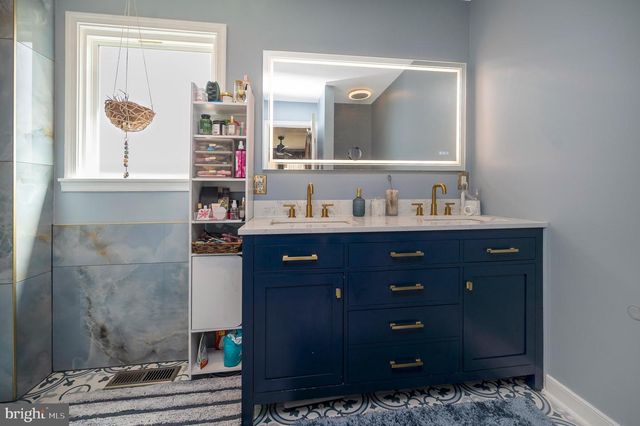 110 DOC STONE RD, Stafford, VA 22556