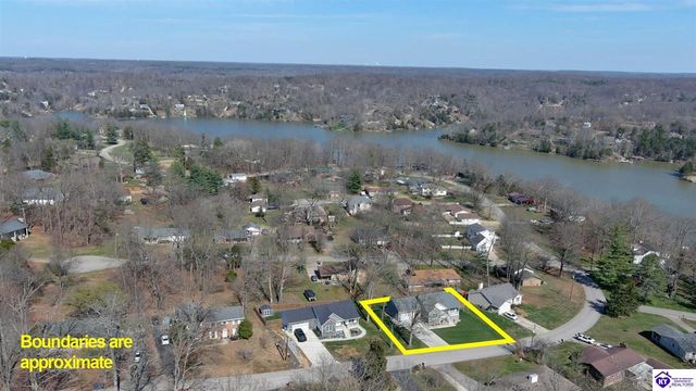 631 Lakeshore Parkway, Brandenburg, KY 40108