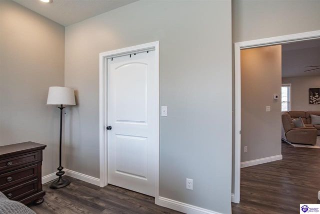 631 Lakeshore Parkway, Brandenburg, KY 40108