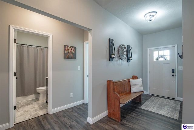 631 Lakeshore Parkway, Brandenburg, KY 40108