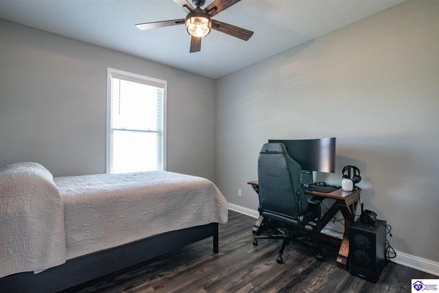 631 Lakeshore Parkway, Brandenburg, KY 40108