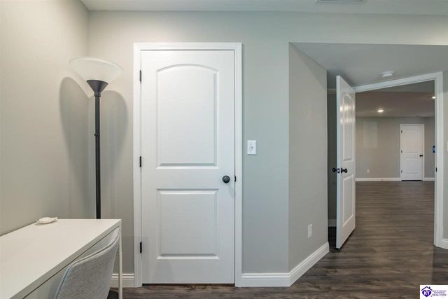 631 Lakeshore Parkway, Brandenburg, KY 40108